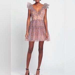 NWT DX Collection‎ Deep V-Neckline Tiered Dress Size Medium